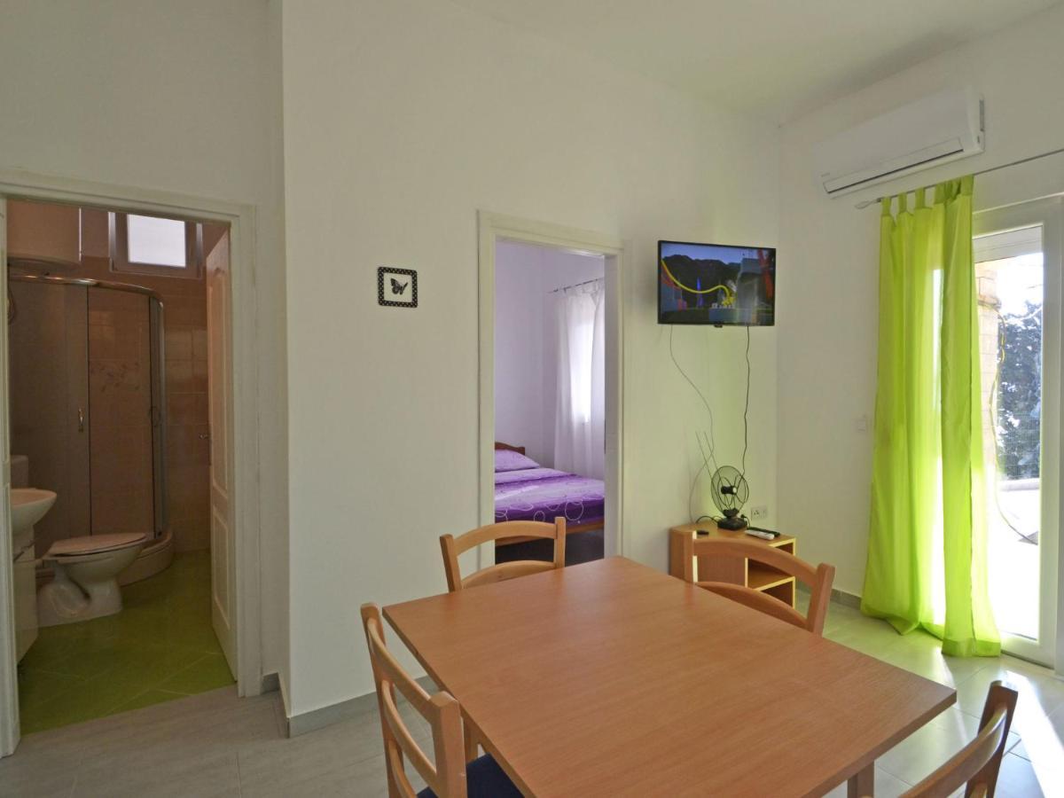Apartment Ivan-4 Maslenica Buitenkant foto
